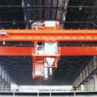 專業(yè)供應(yīng)碳素吸料天車，性能好價(jià)格優(yōu)
