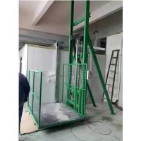 成都市崇州液壓貨梯-定做，維修，保養(yǎng)，