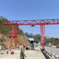 湖北省宜昌市秭歸縣龍門吊，行吊，門式起重機