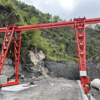 湖北省宜昌市龍門吊，行吊，門式起重機