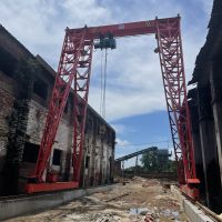 湖北省宜昌市五峰縣龍門吊，行吊，門式起重機